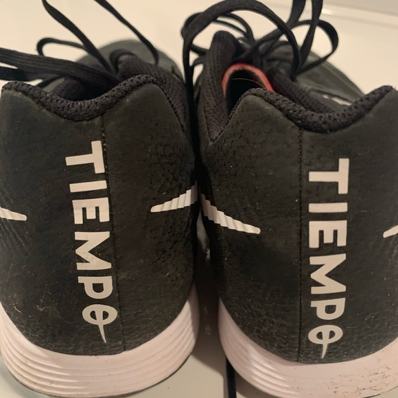 Nike Tiempo indoor court shoes - Picture 3 of 3